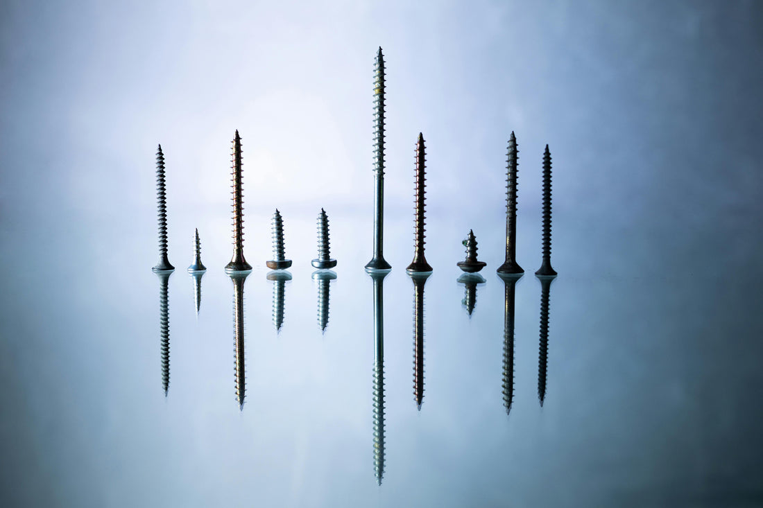 What Size Screws Do Glasses Use? The Complete Guide to Eyewear Screw Types (M1.0–M1.4)